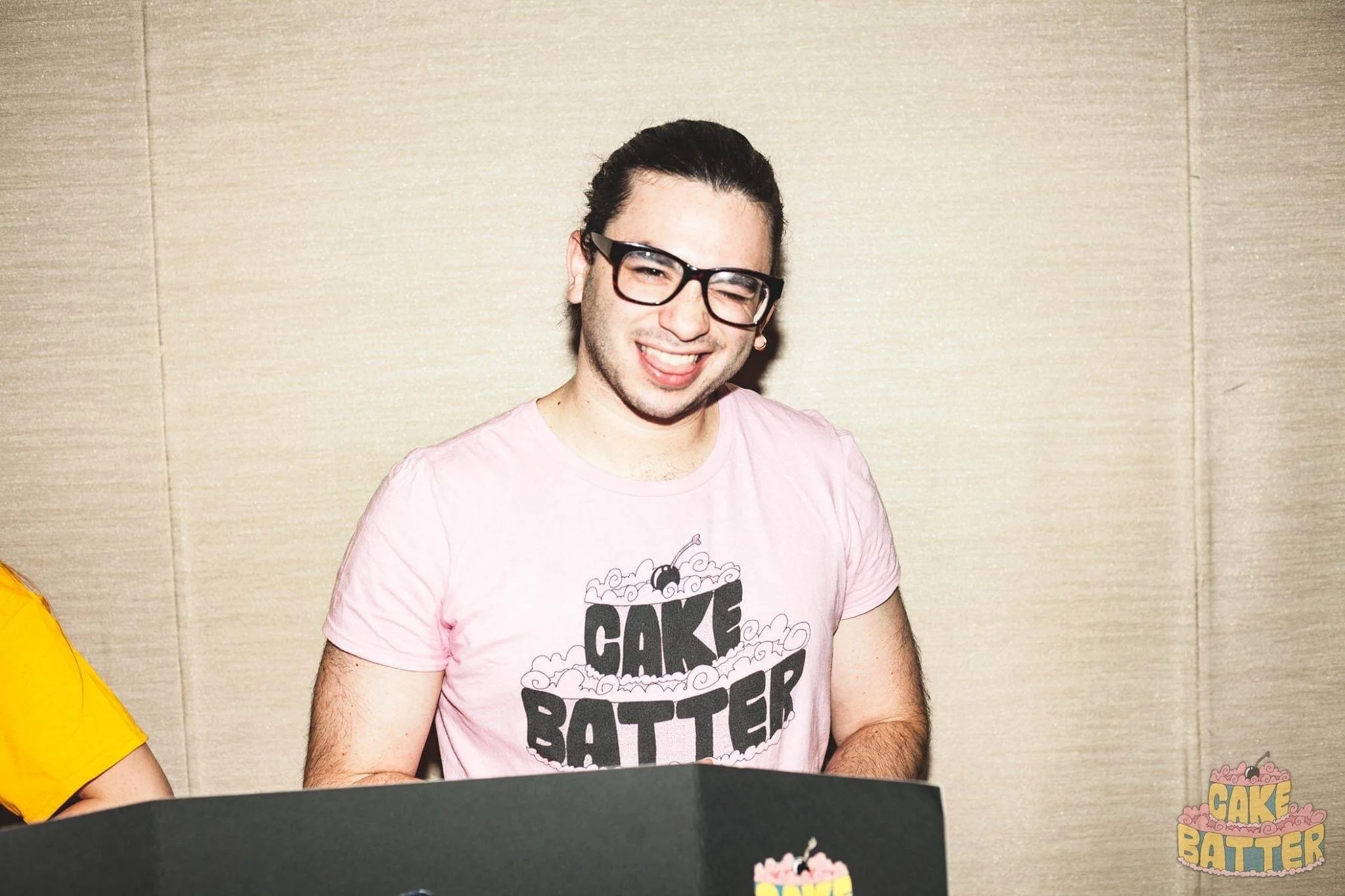 ITEM 1_ Pink T Model 2.JPG