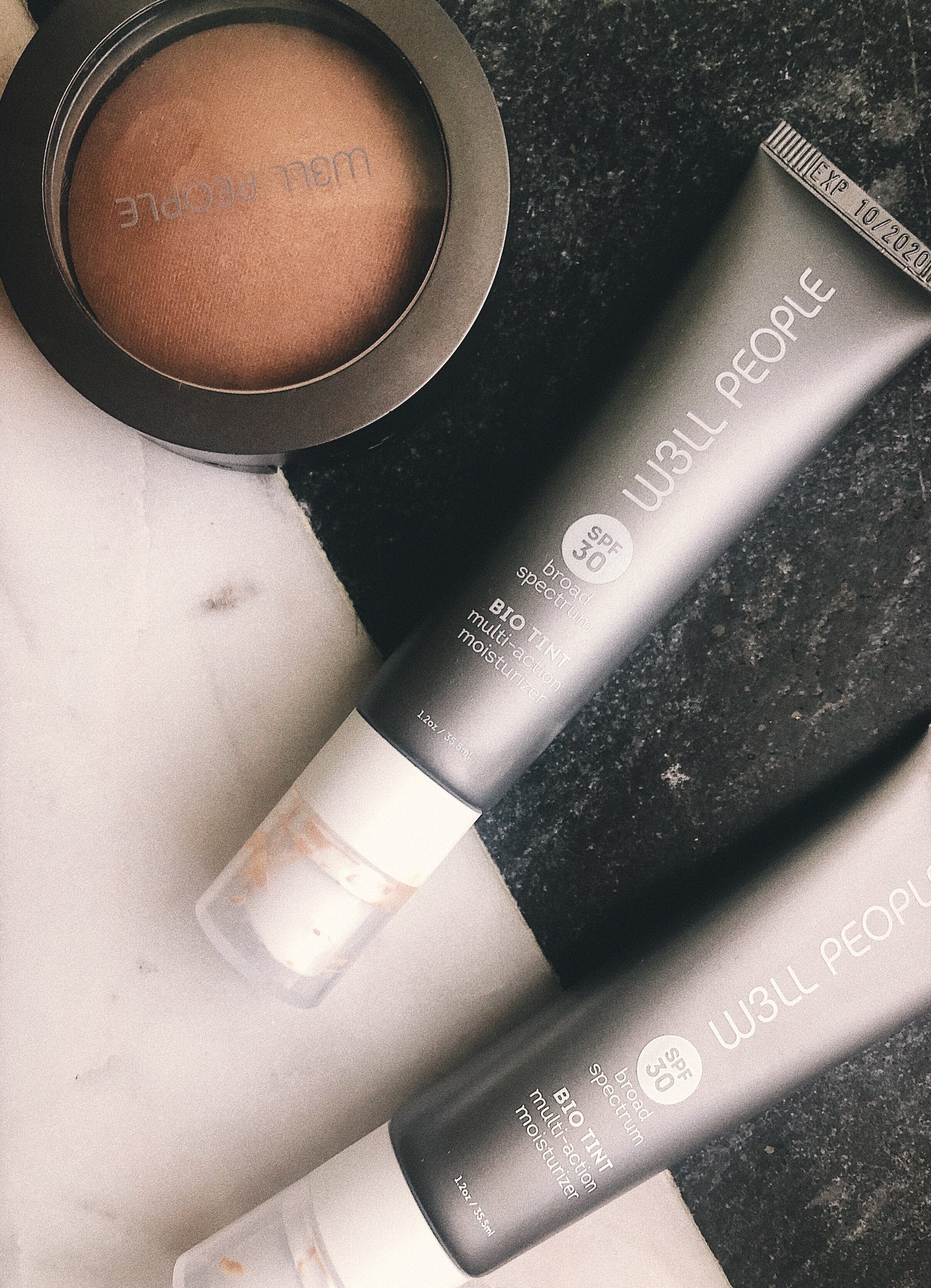 Item Capsule Makeup Collection - Makeup 101 Foundation Item Capsule Makeup Collection - Makeup 101 Foundation