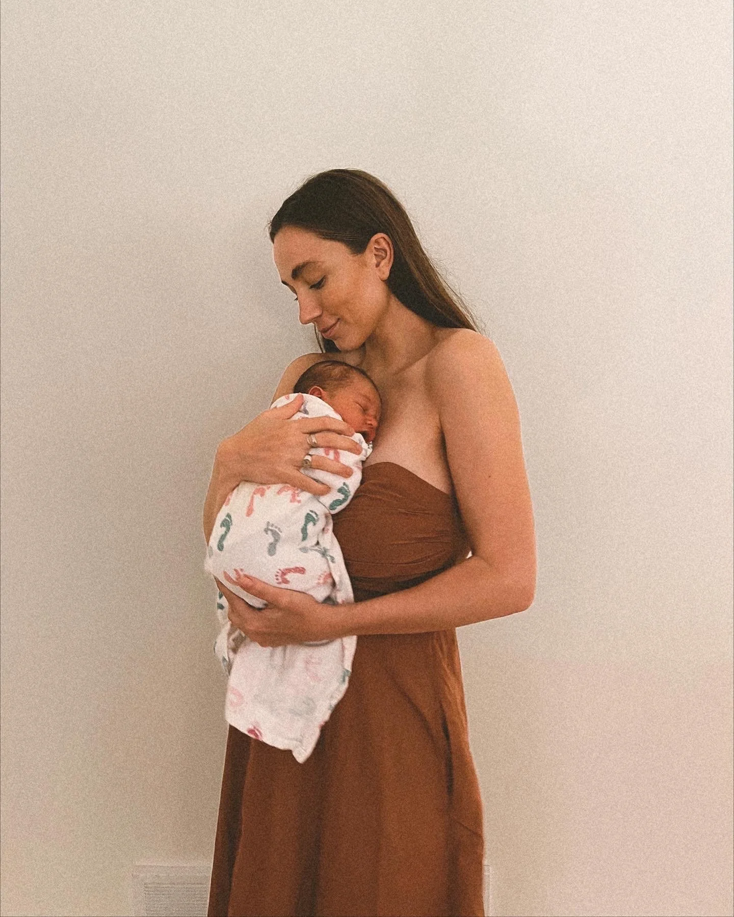 What I *Actually* Used In The Postpartum &amp; Newborn Stage: 22 Specific Items