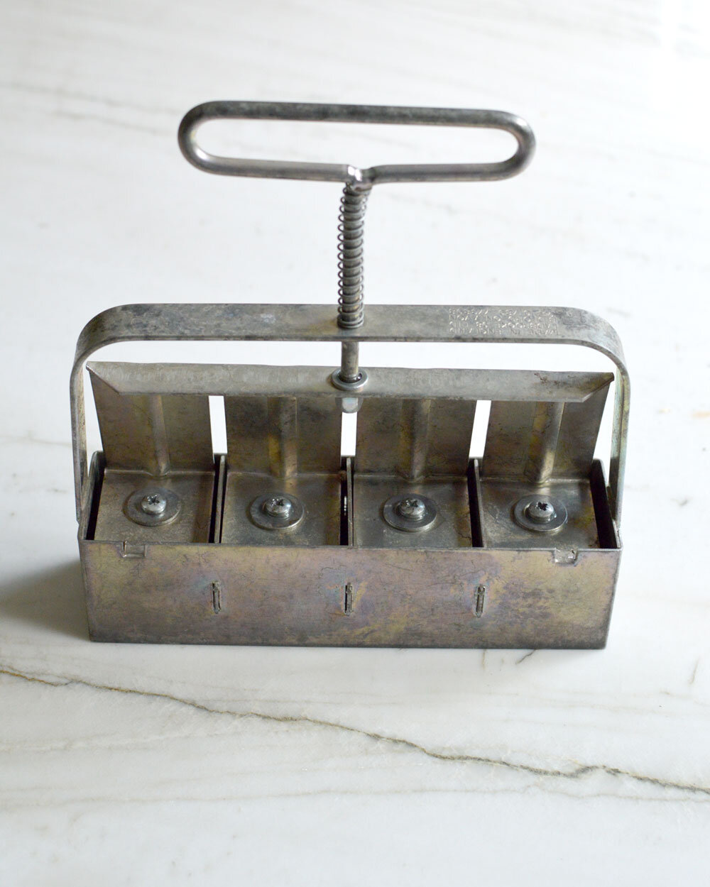 2-inch-Blocker-with-mini-block-dibble.jpg