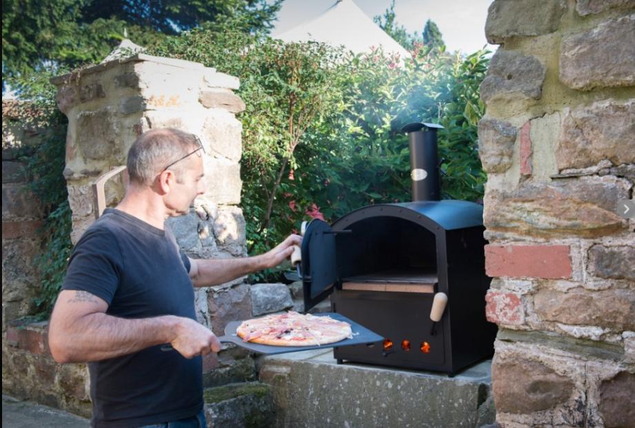 Bordello Banquets in house catering - Pizza oven