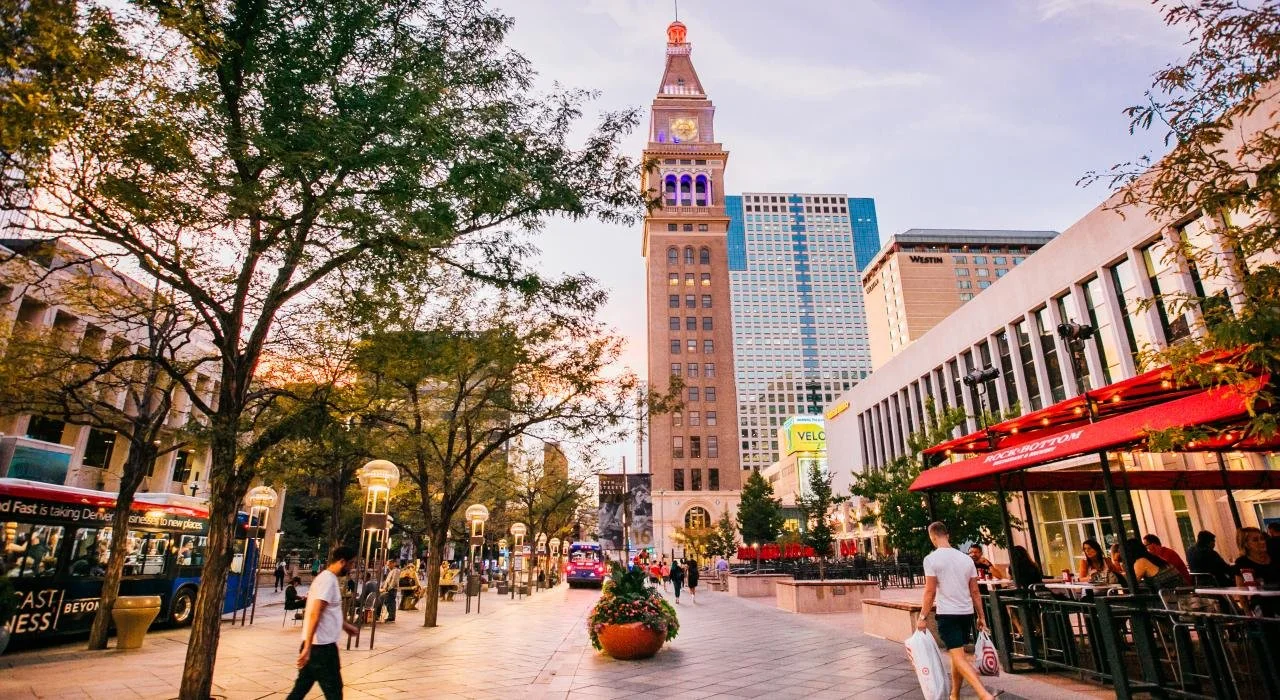 Mortgage Trends: Interest Rates &amp; What They Mean for Buyers in 2026