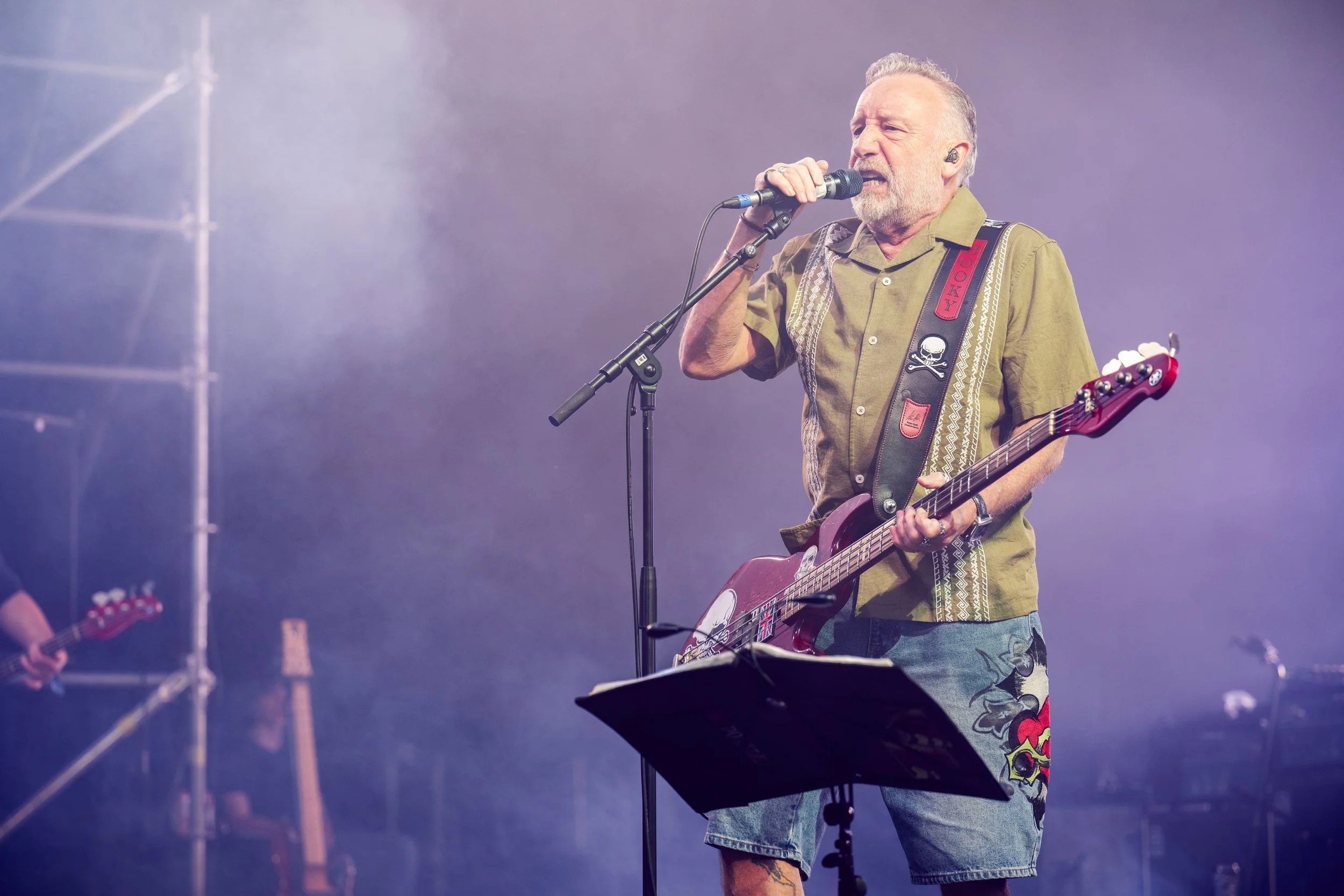 peter-hook.jpg
