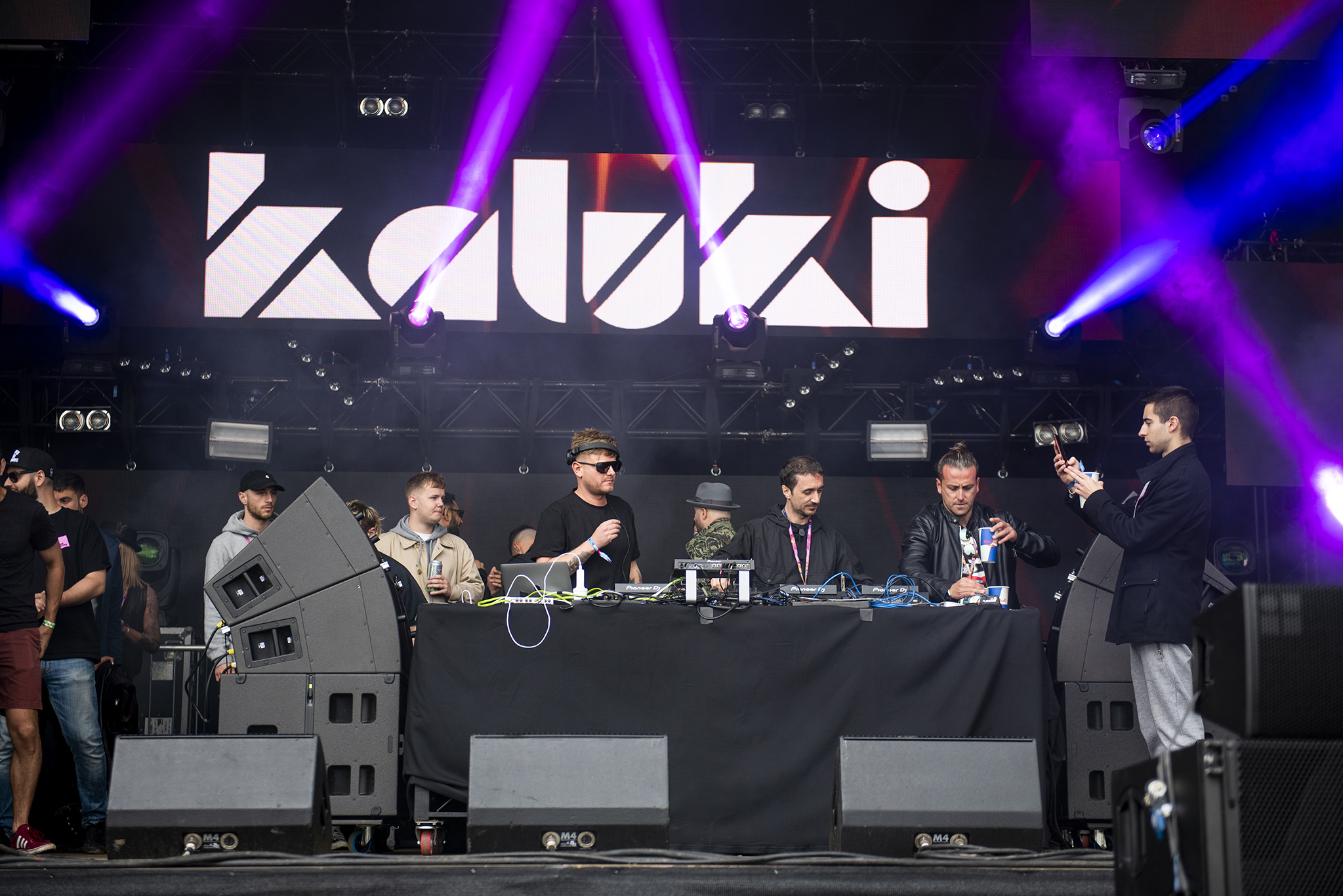 dj03.jpg