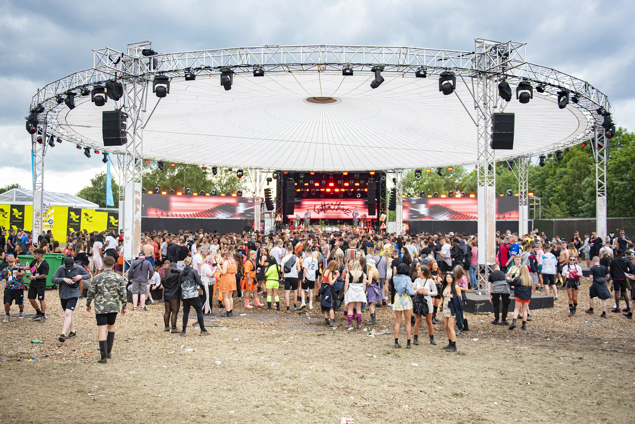 stage01.jpg