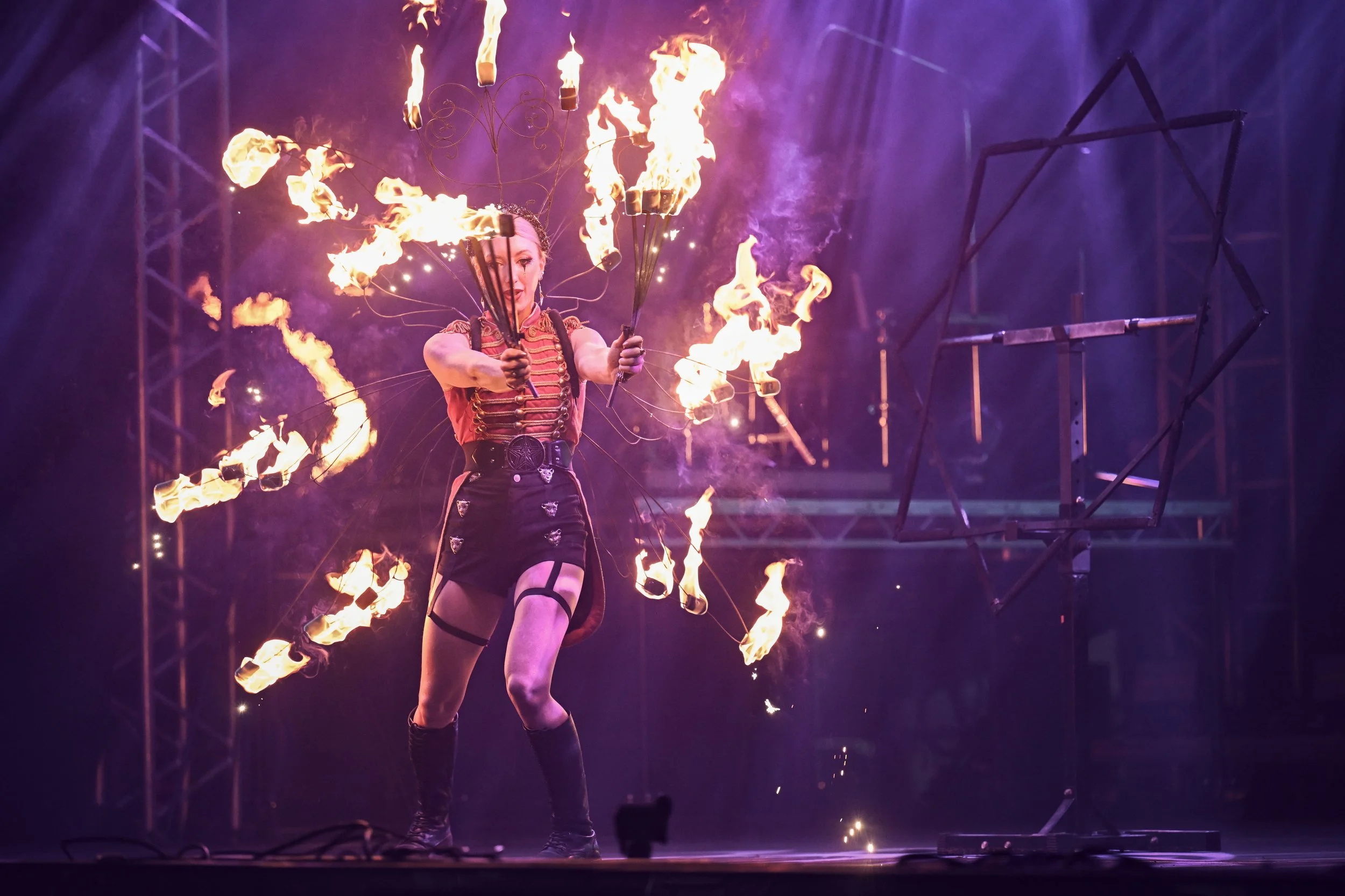 Performers-3.jpg
