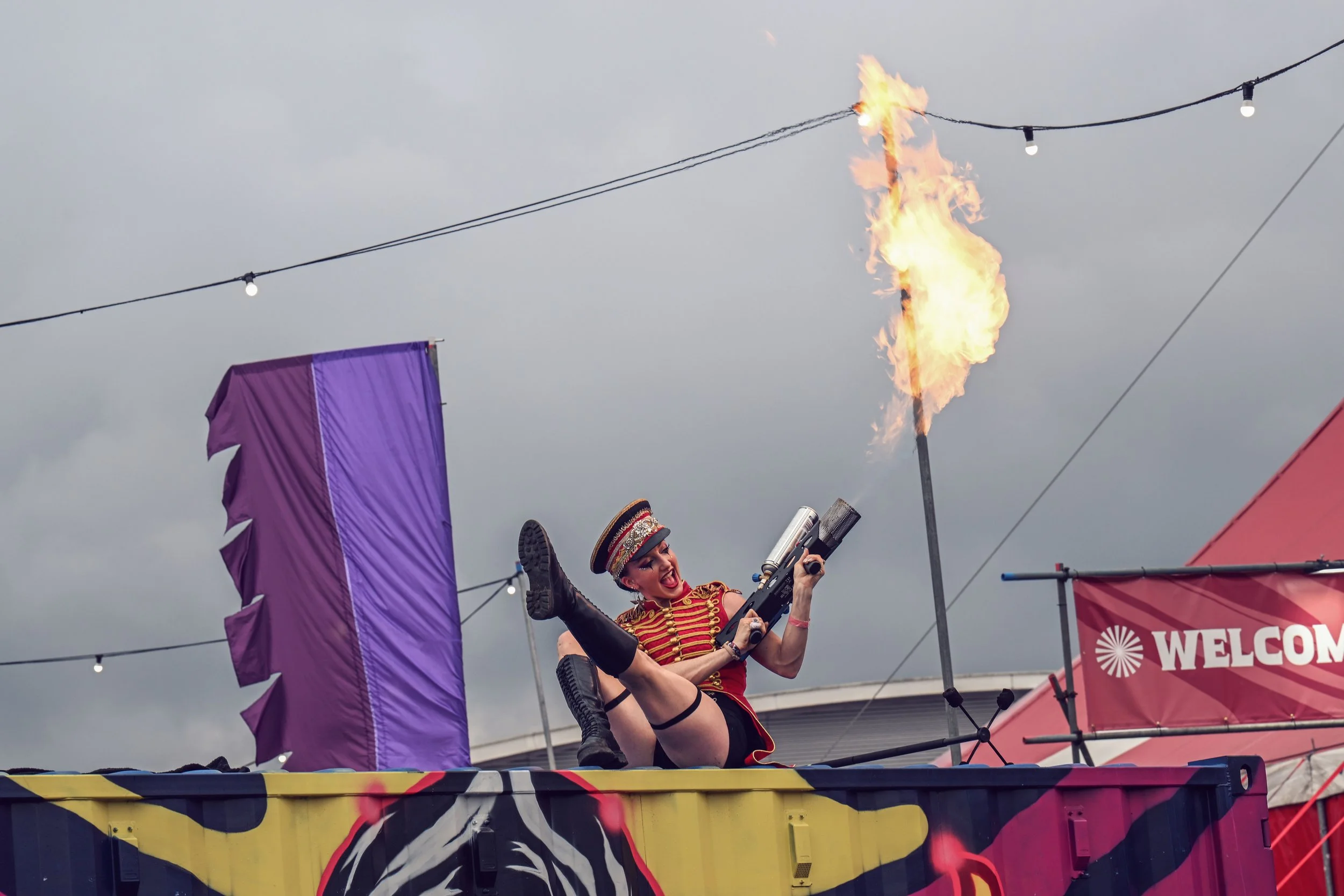 Performers-5.jpg