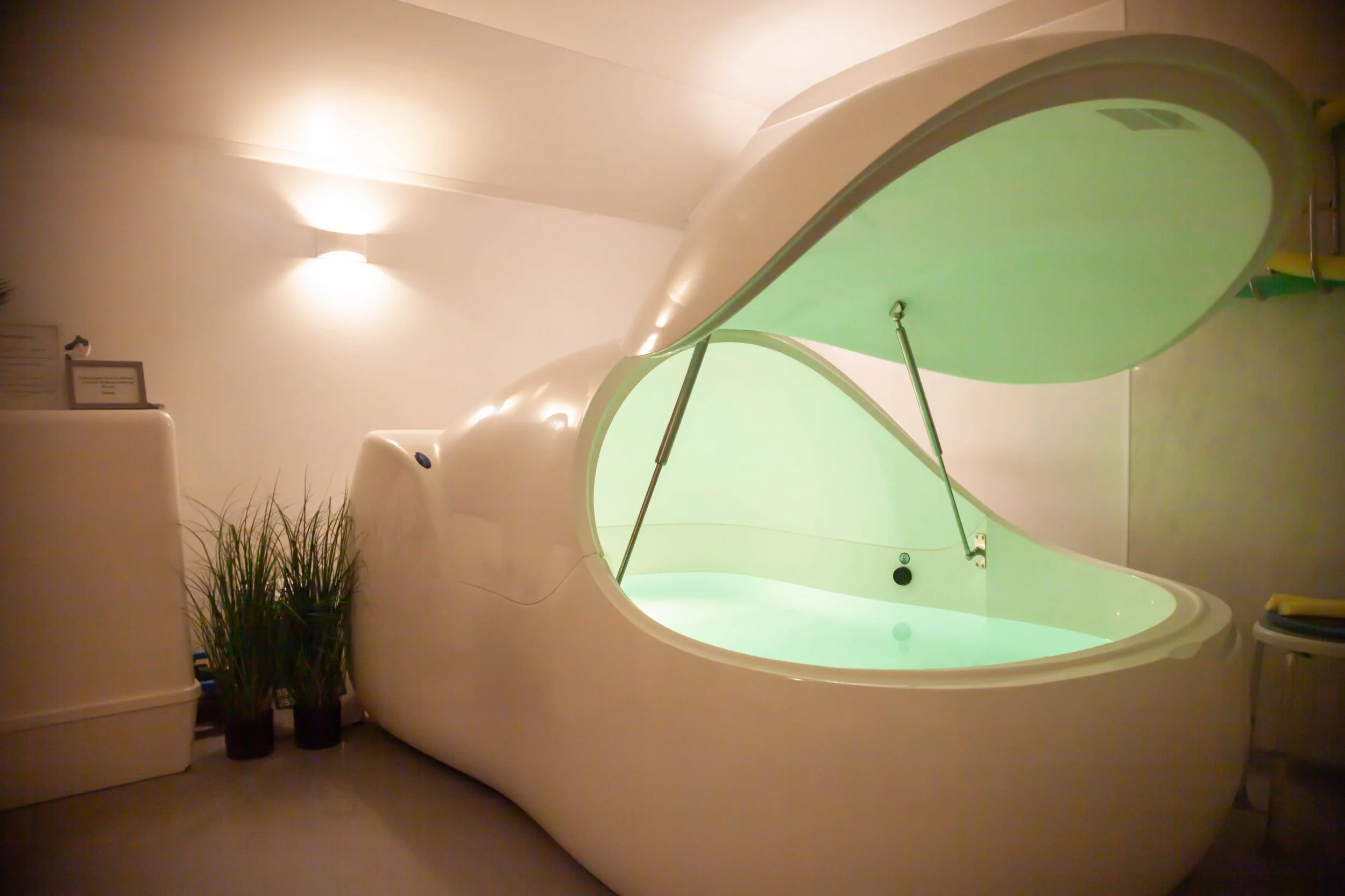 5FC854F0-7D68-4551-8EE4-FAEE3B2E3C6F