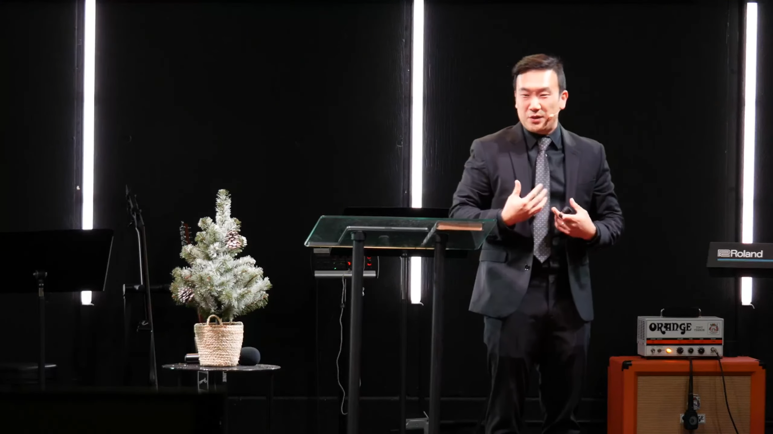 Heed His Voice (John 10:7-16)