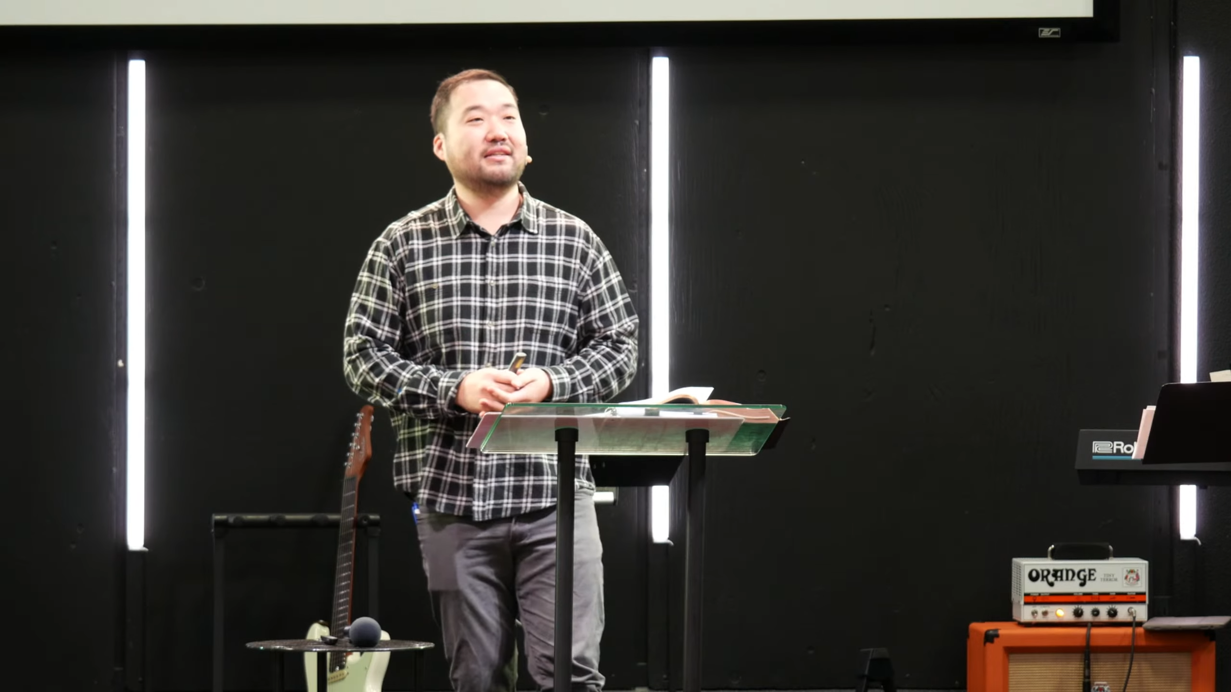 Eyes On Jesus (John 6:2-9)