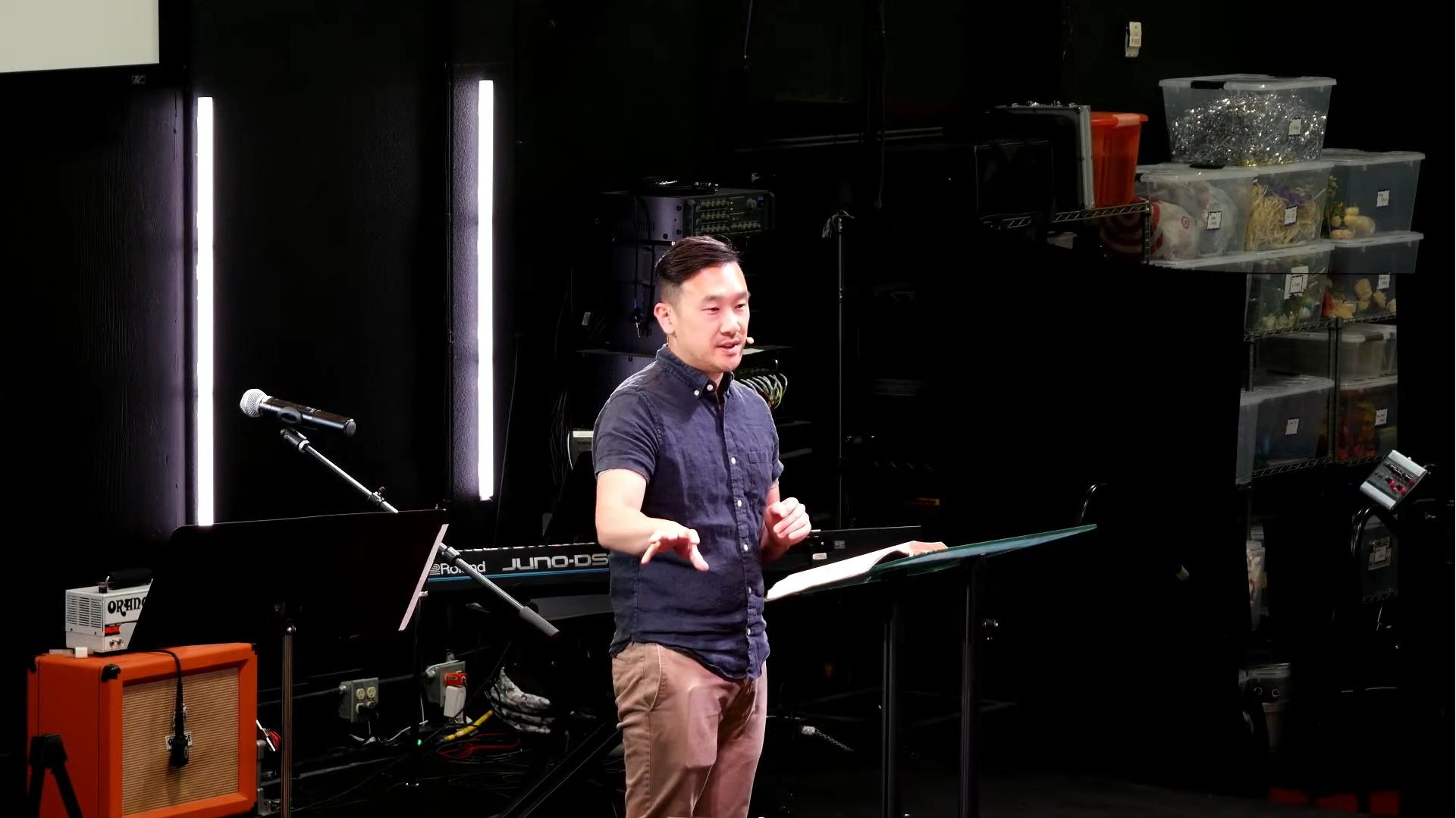 Wear The Right Clothes (Colossians 3:12-17)