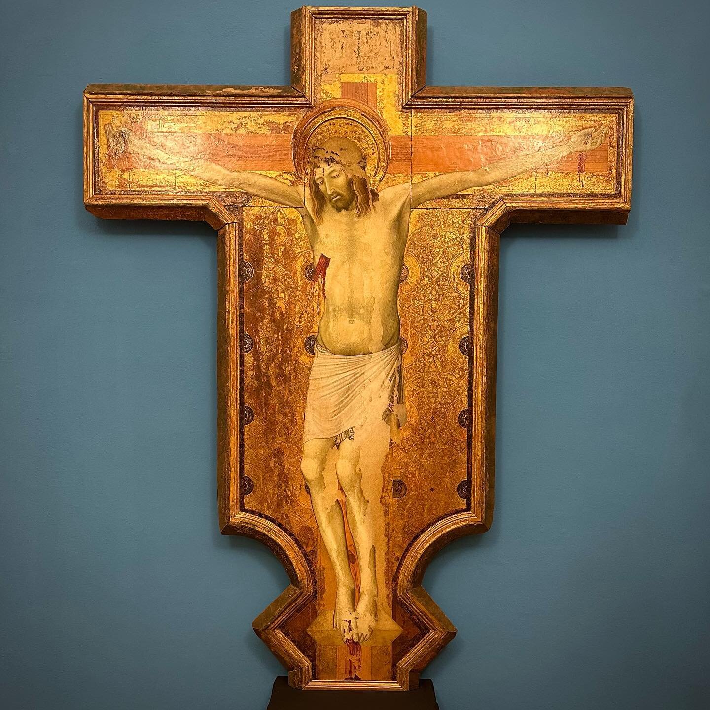 Should you be in Siena before 8 January, be sure to visit the Pinacoteca to see Ambrogio Lorenzetti&rsquo;s newly restored Crucifix, back in the spotlight after many years. It dates to ca. 1328-30 and was in the Carmelite church for which, incidental
