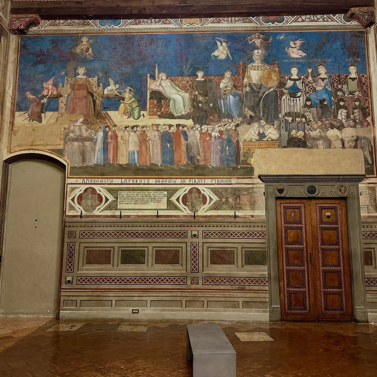 There are few places I enjoy more than the Room of the Nine in the Palazzo Pubblico of Siena, especially when I have the whole place to myself with special clients! (No, I don&rsquo;t have that much sway, but it&rsquo;s low season 😅). After the rece