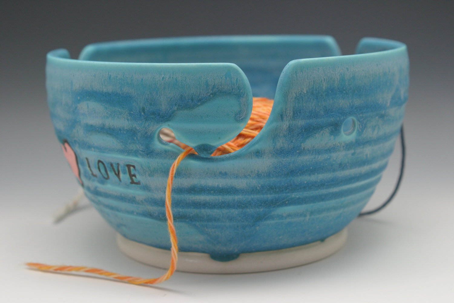 Best yarn bowls for knitting and crochet - Gathered