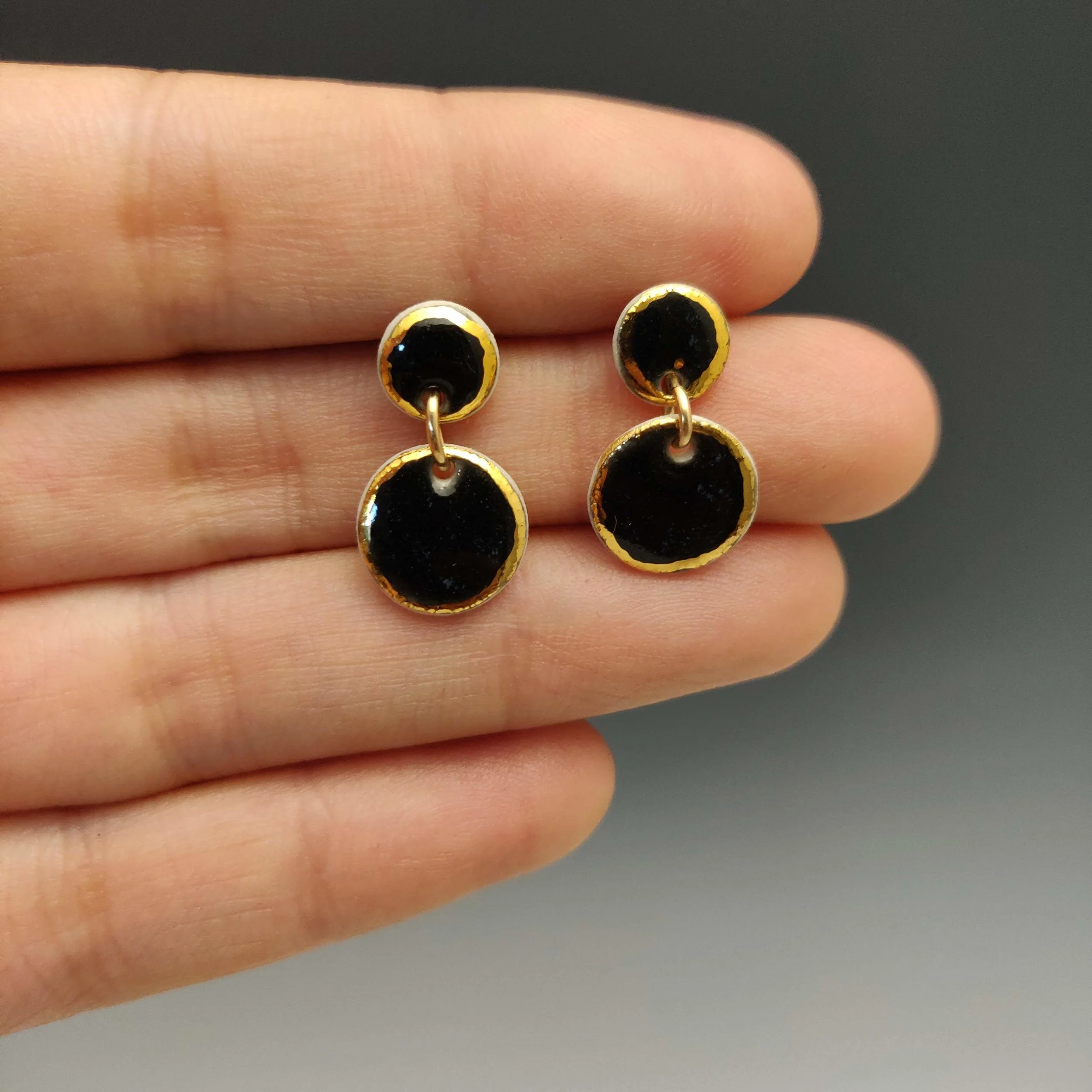 black with gold outline.jpg