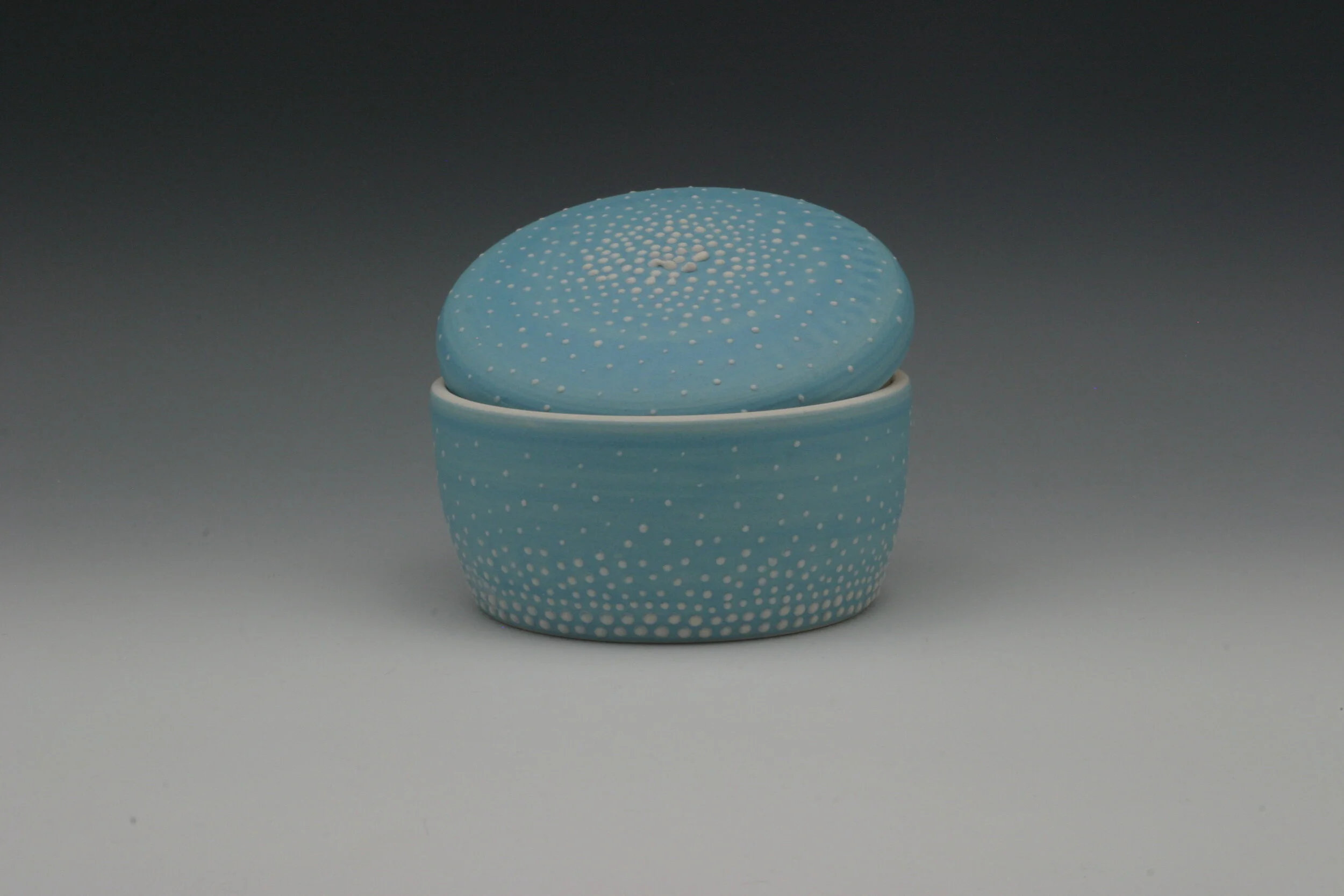 covered jar - turquoise with slip dots 2.JPG