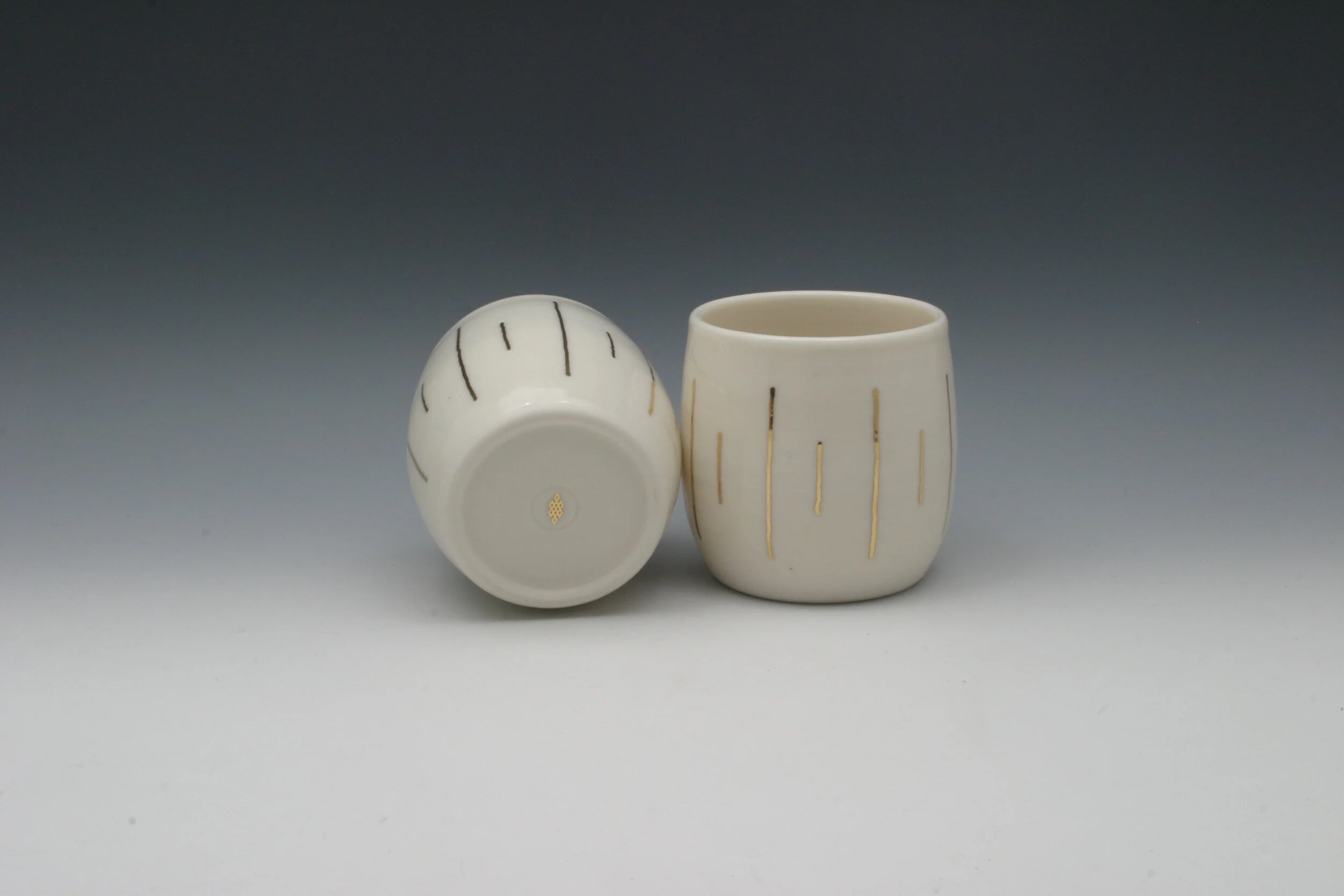 2020_10_14 divine wine - vertical lines 3.JPG