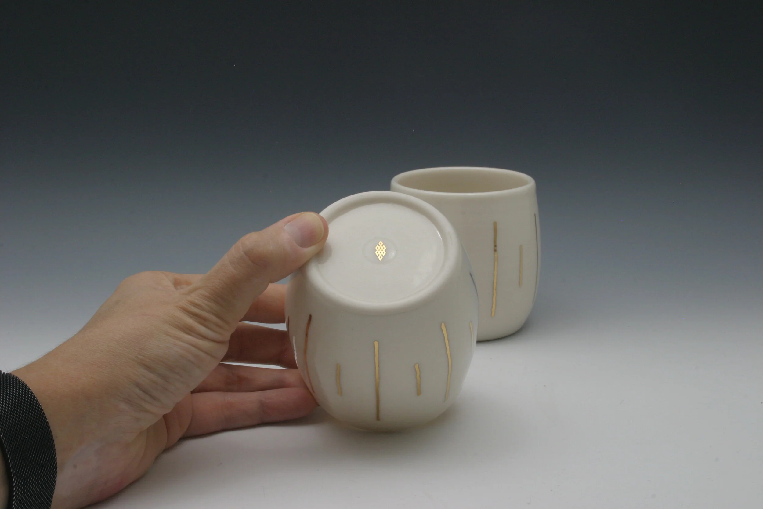 2020_10_14 divine wine - vertical lines 4.JPG