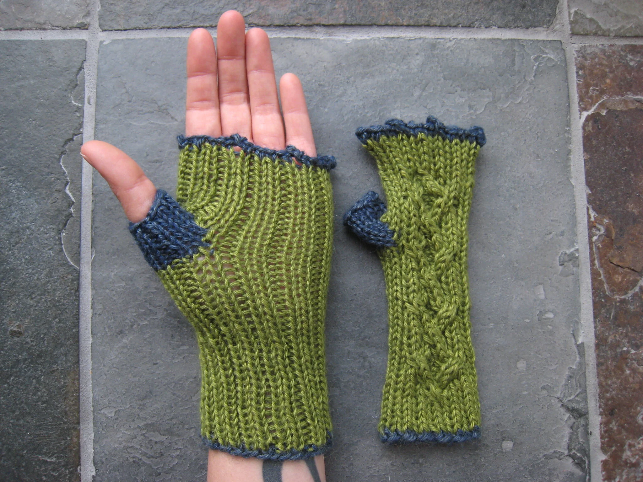 king llama and mulberry silk 4-20-14 4.JPG