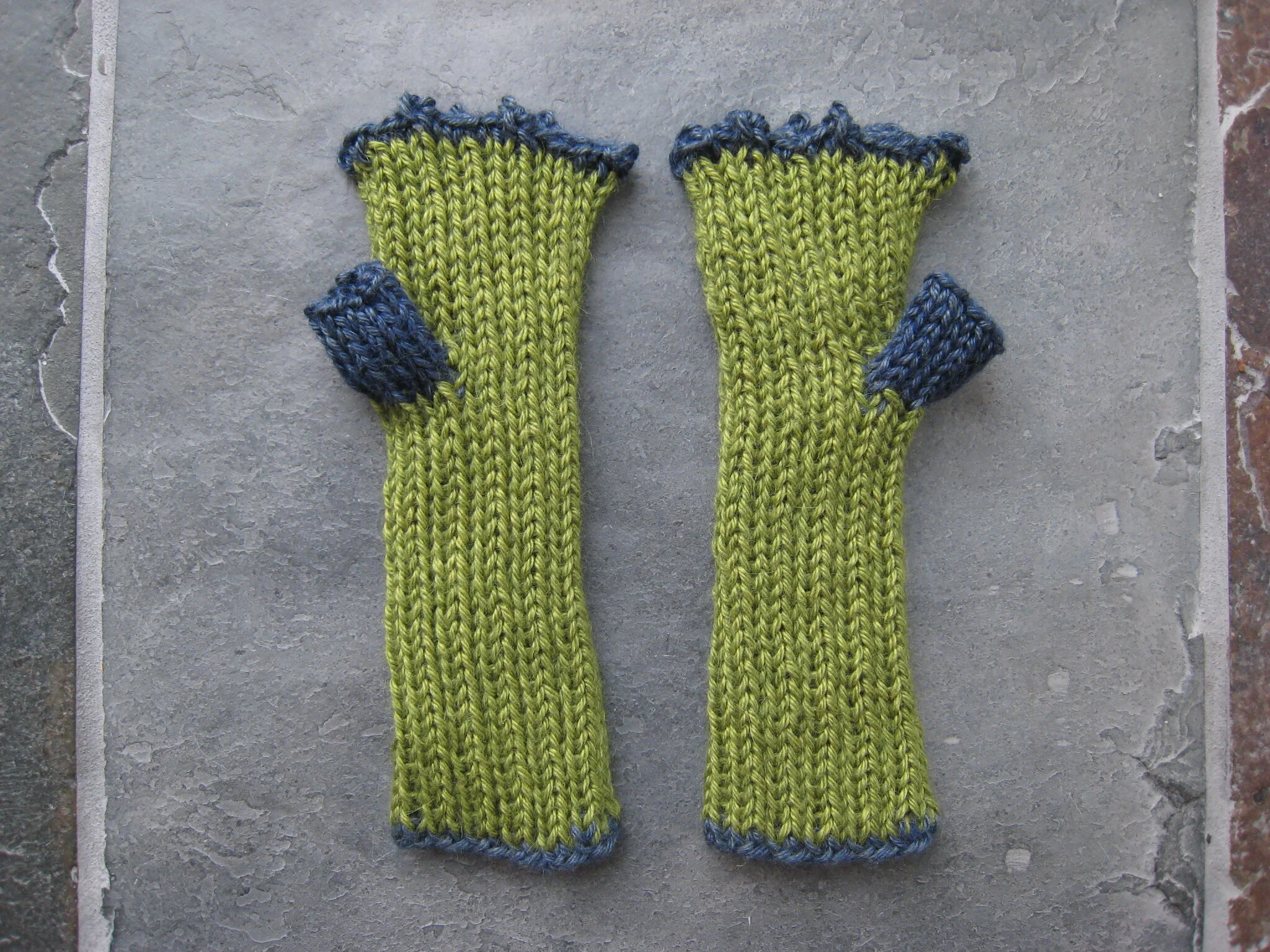 king llama and mulberry silk 4-20-14 5.JPG