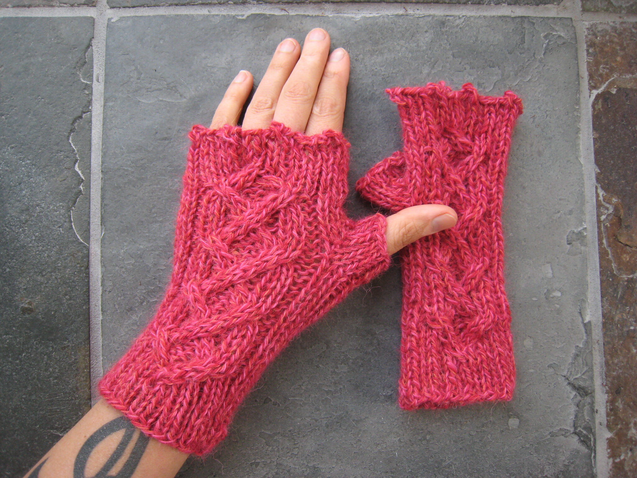 Pure Alpaca Fingerless Gloves