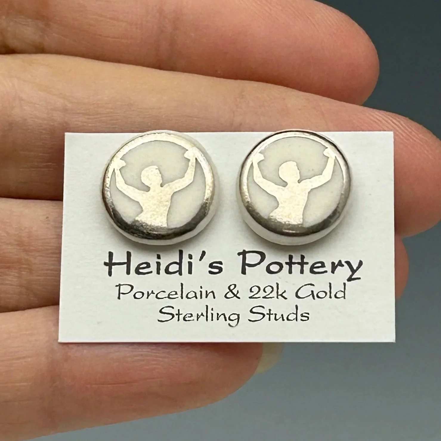 studs+-+large+silver+2.jpg