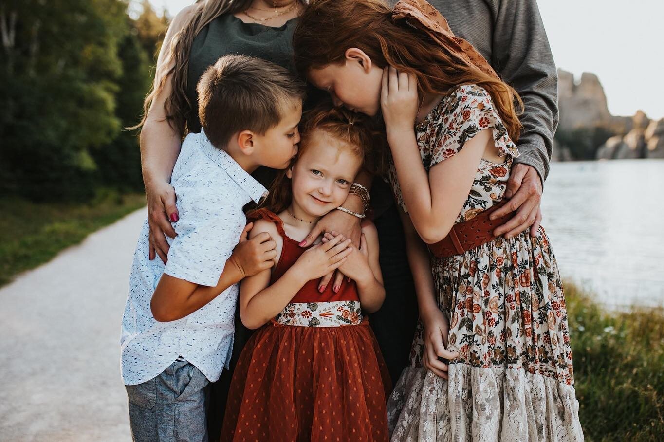 Incredibly blessed to say I only have a select few week day slots available for family sessions this fall - September &amp; October. 
If you've been putting off booking family photos, I wouldn't any longer! &hearts;️