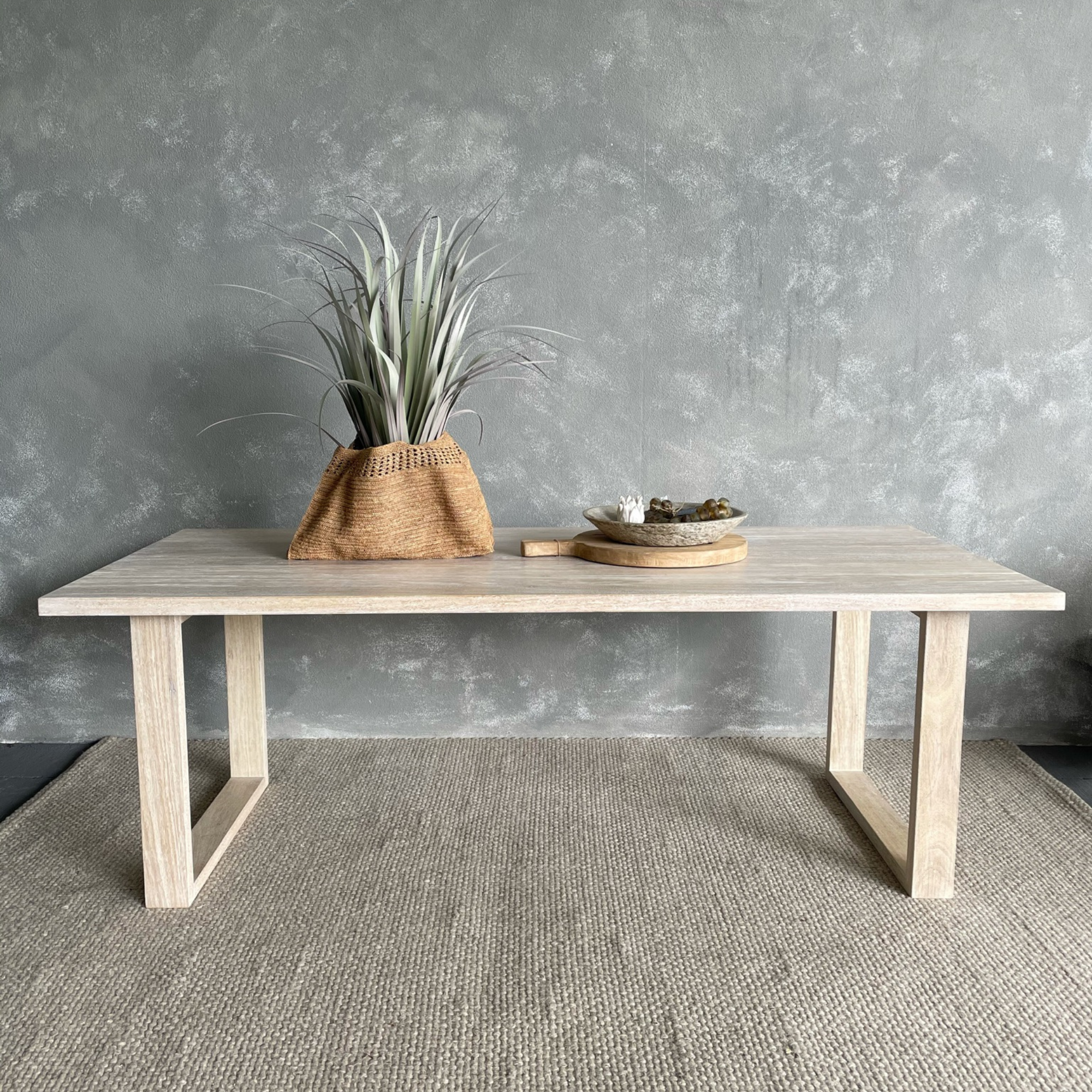 LOOP — THE TABLE MAKER & CO