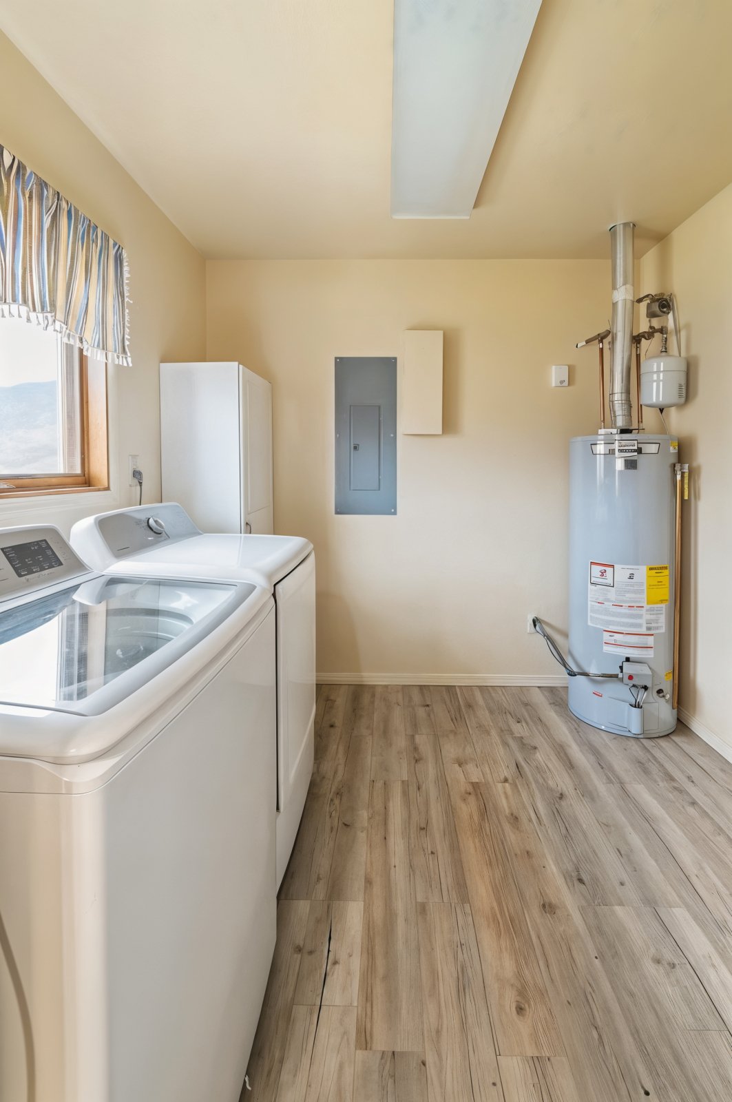 Decluttered washer and dryer.jpg