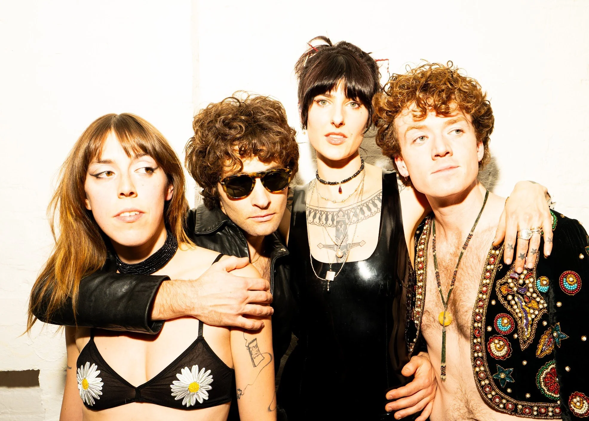 Skorts (Post Psych/ Dark Wave Disco) w/ Dutch Experts & Future Party Band