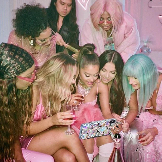 Thank you, next 💕 #eatglitterfordinner