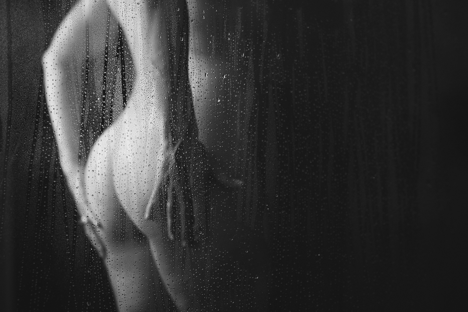 atx-austin-boudoir-shower-artistic-kbb-08.jpg