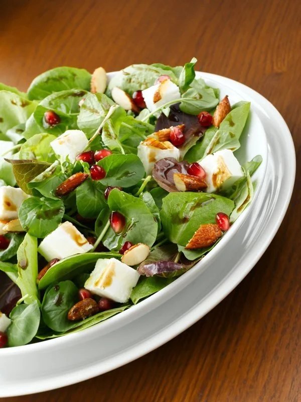 SRR  0411-Pomegranate,-Feta-and-Almond-Salad-with-Pomegranate-and-Lime-Vinaigrette_00312.jpg