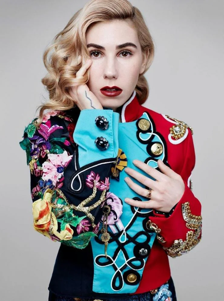 m_artlist-hair-tetsuya-yamakata-editorial-sunday-times-style-magazine-zosia-mamet-f3ccdd27d2000e3f9255a7e3e2c48800bf494e830e814e6d00032e45f8e85ef2.jpg