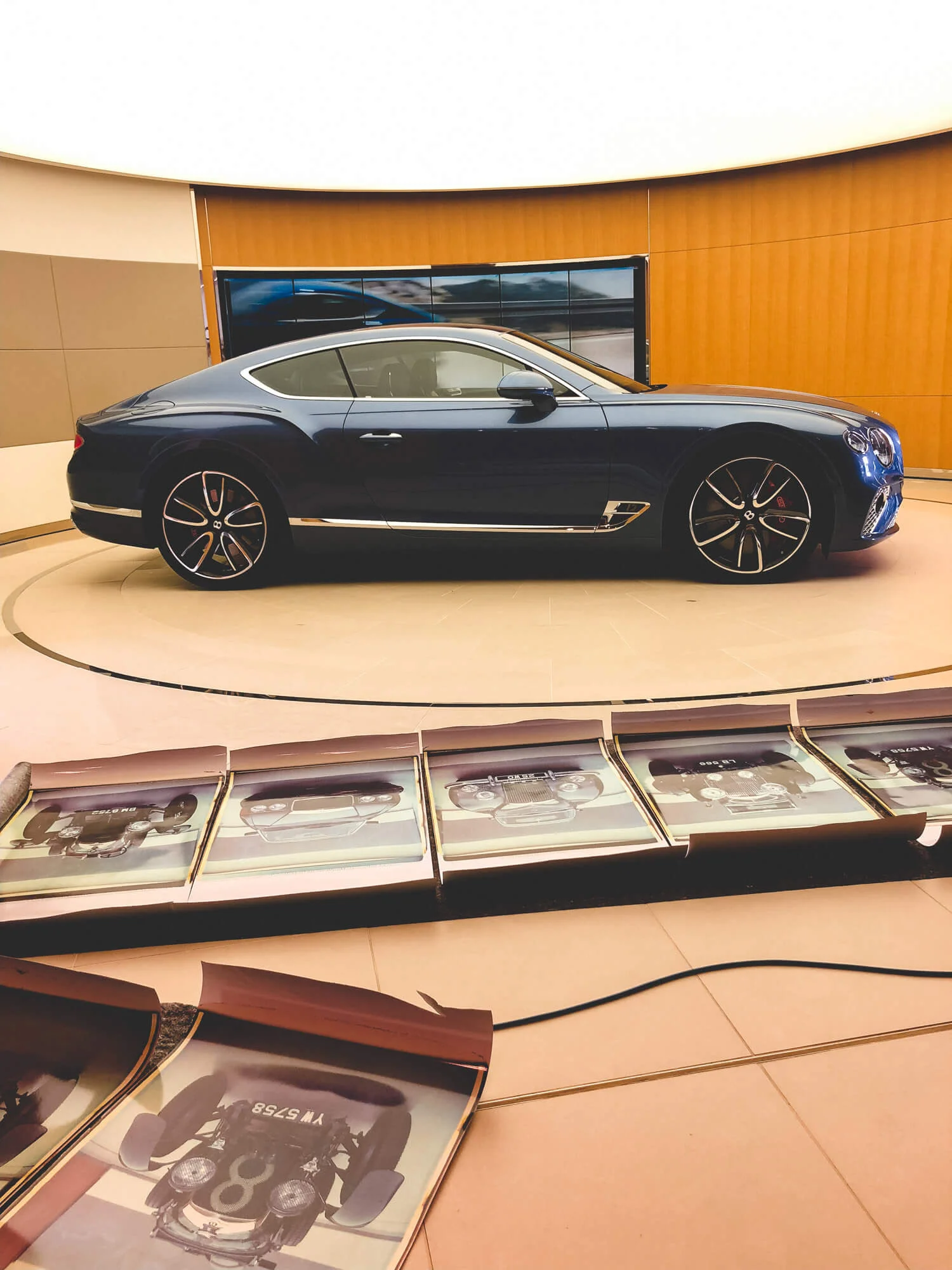 bentley_motors_©_20x24_studio_berlin-10.jpg