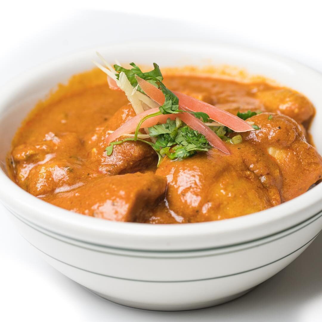 People call this #chickencurry, we call this #ChickenKarai, Absolutely delicious made with white meat. #traditionalfood #curry #halal #bronxfood