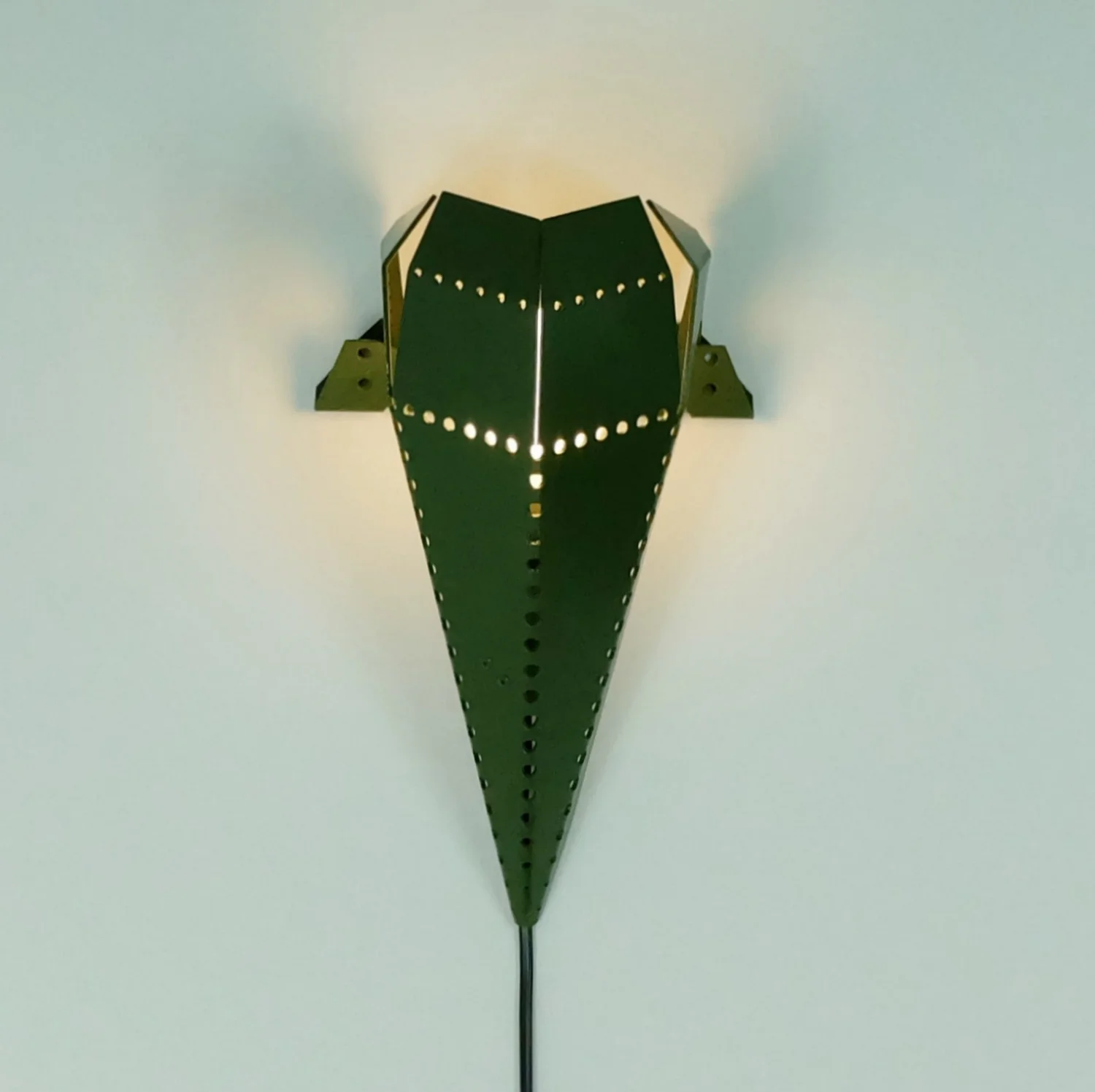 Evolute Army Green_1.JPG