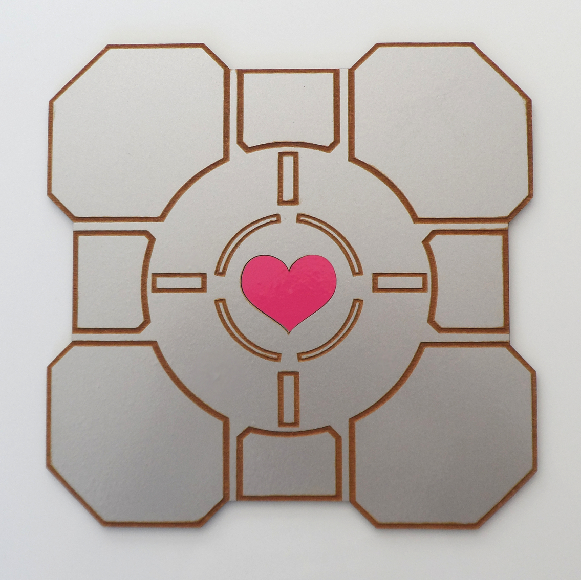 Companion Cube V.jpg