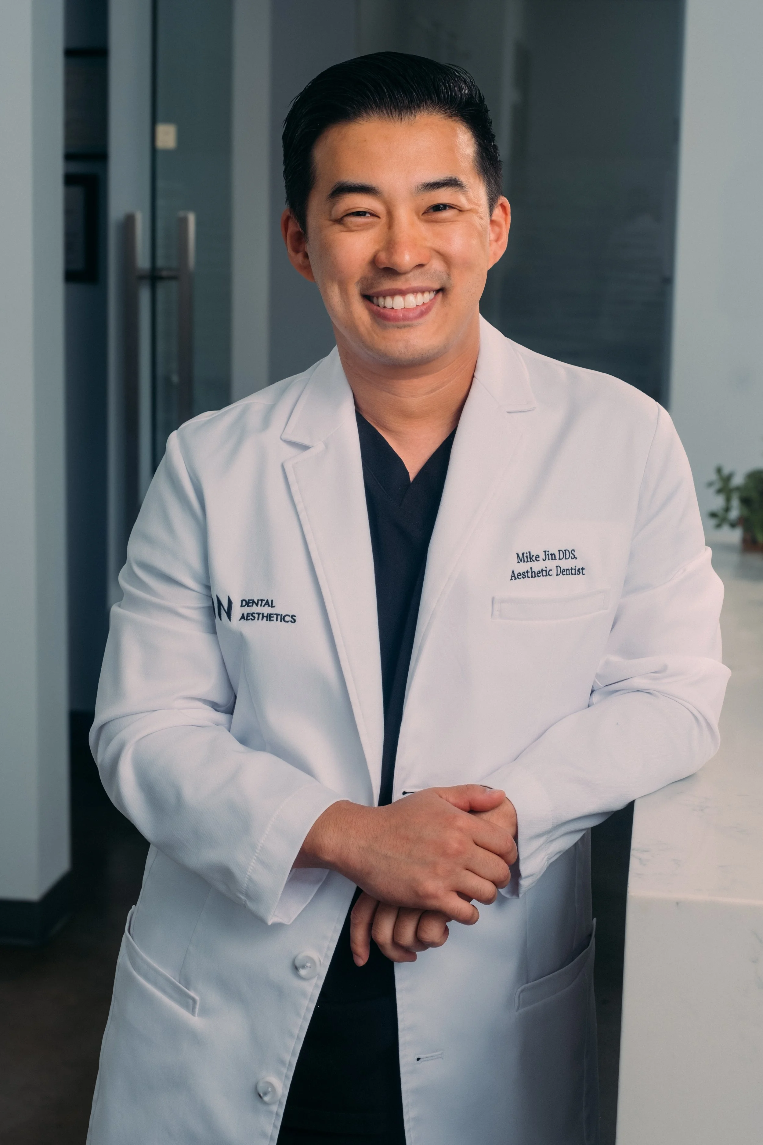 Dr. Mike Jin