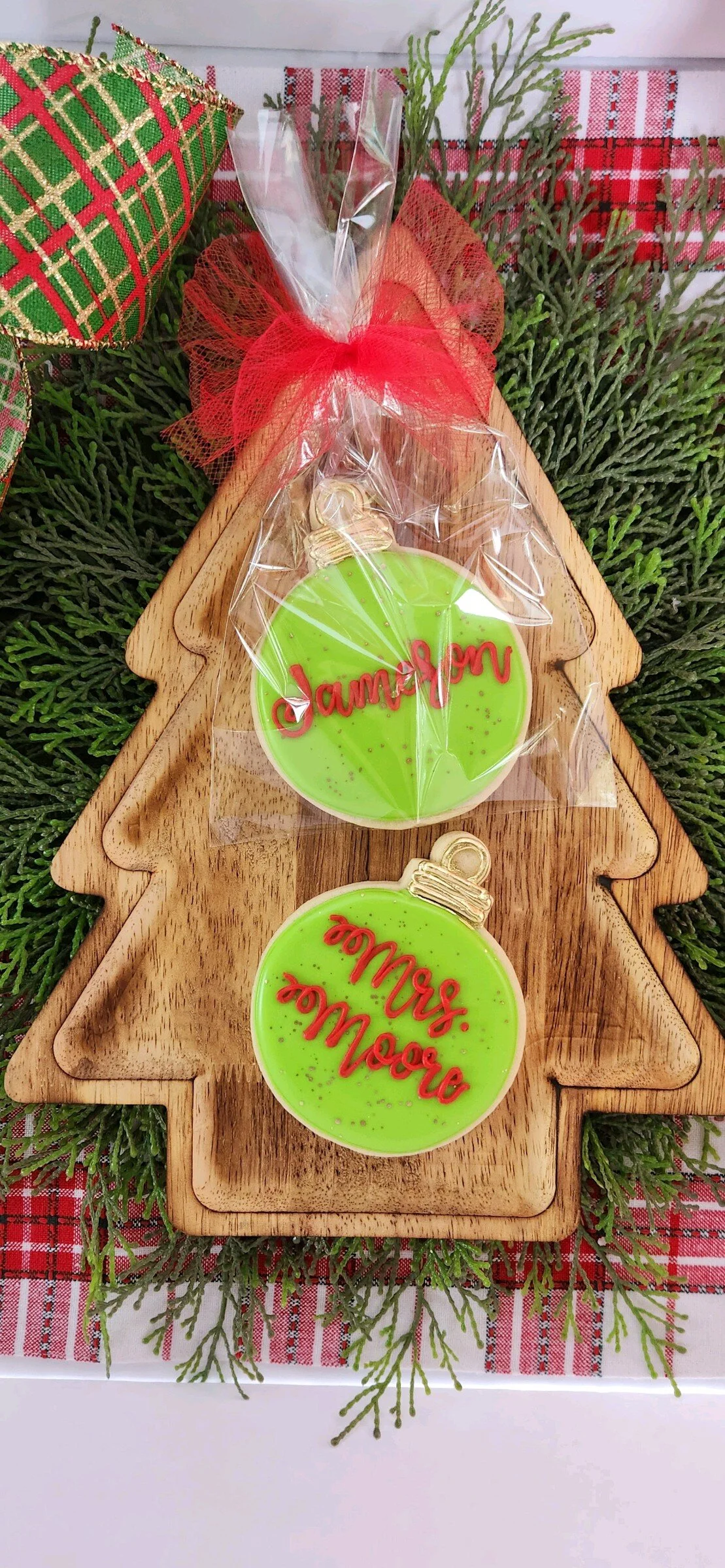 C7FD769B-1573-4E9D-AD17-6D4B32F425FA