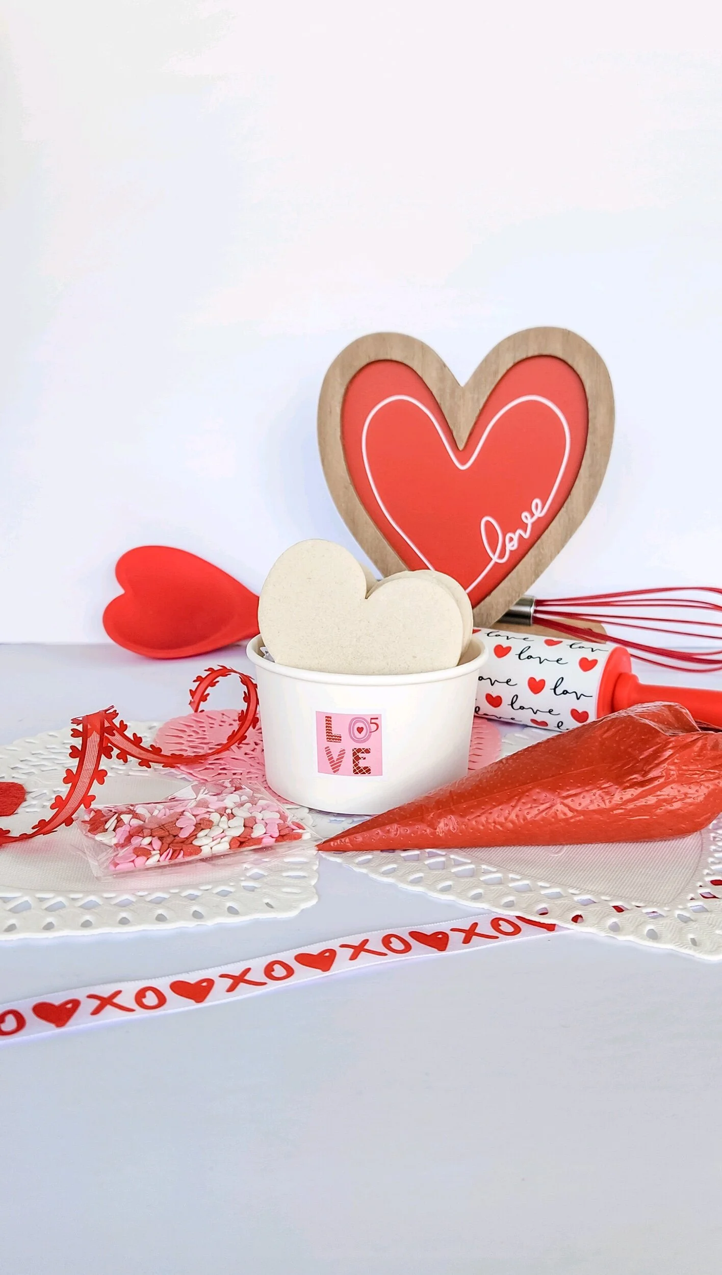 5676F2A9-5ADF-4177-AB21-61A60785B17E