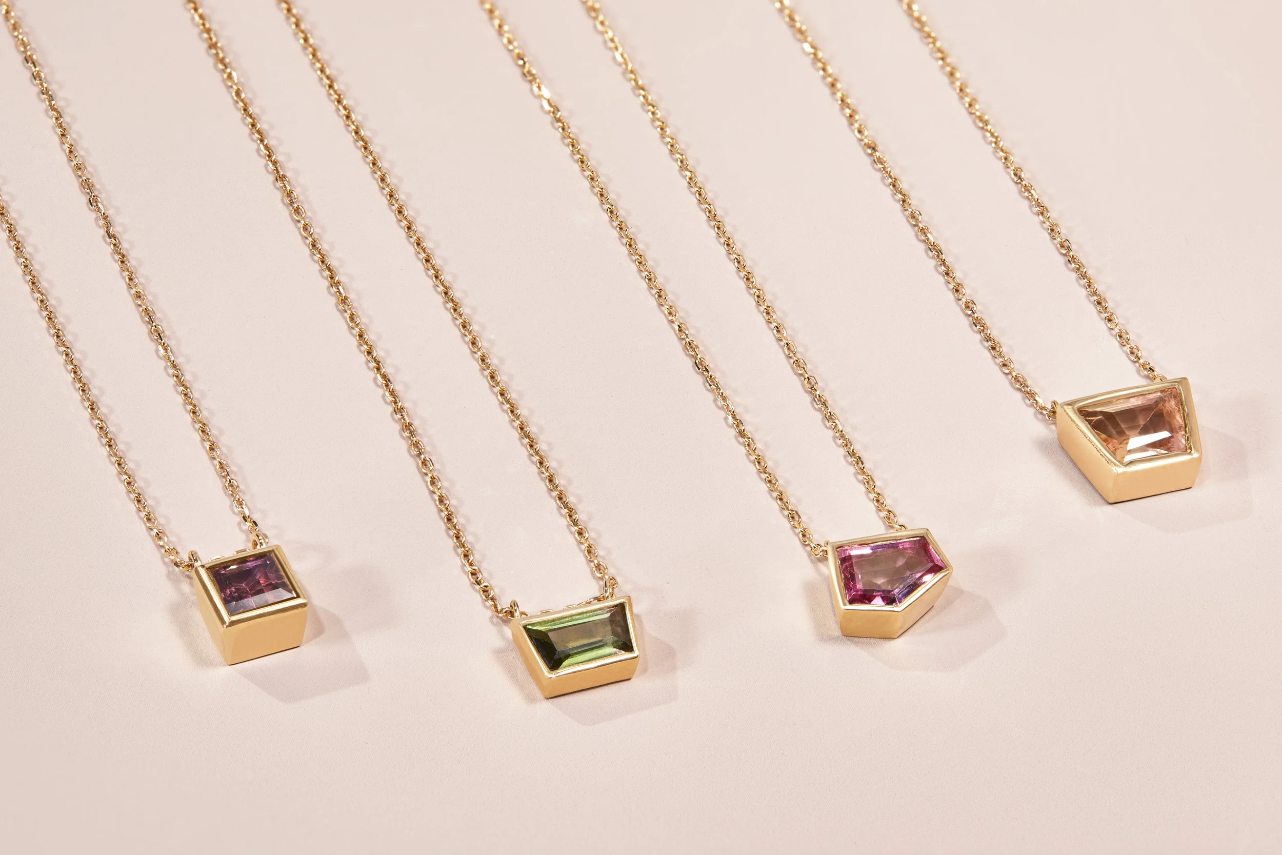 RD_KEYART_SHOTS_ROSEDALE_NECKLACE_COVERSHOT_HERO_R_CPI_DK_EDITS.jpg