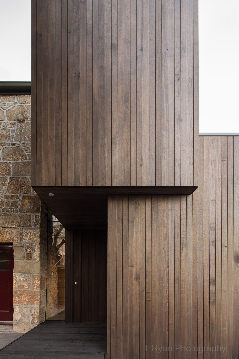 Blue Magnolia House, Hobart - MGArchitecture.Interiors