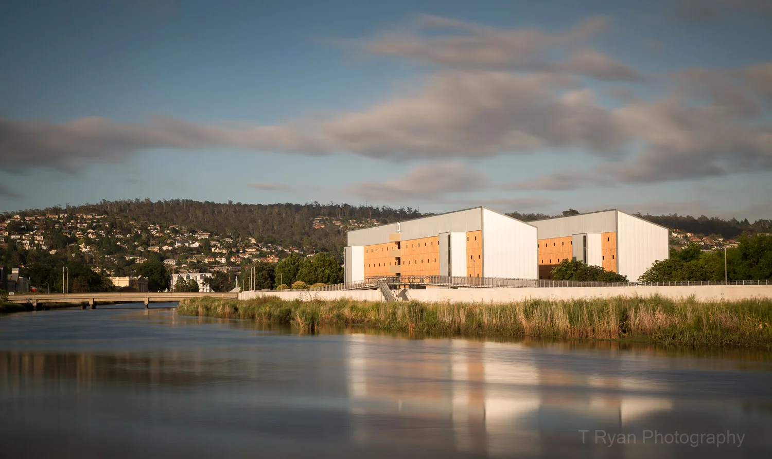University of Tasmania - Inveresk Residences, Morrison & Breytenbach Architects, Hutchinson Builders Aldanmark Consulting Engineers