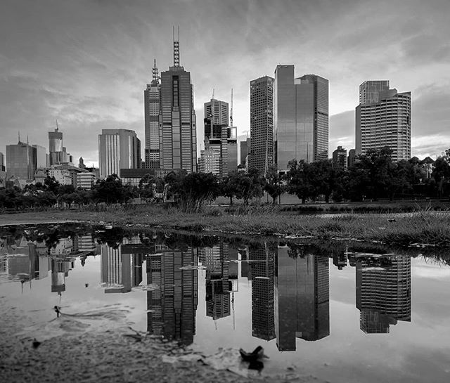 Summer Fades to Darkness 
#architecturephotography
#archidesign #architecturephotographer #melbournestreets #melbourneiloveyou #melbournearchitecture #street #mono #storm #ausphotomag #capturemagazine