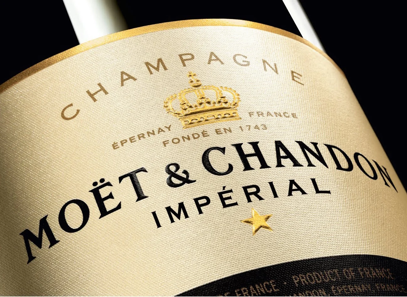 Moet-Chandon-Imperial-Champagne.jpg