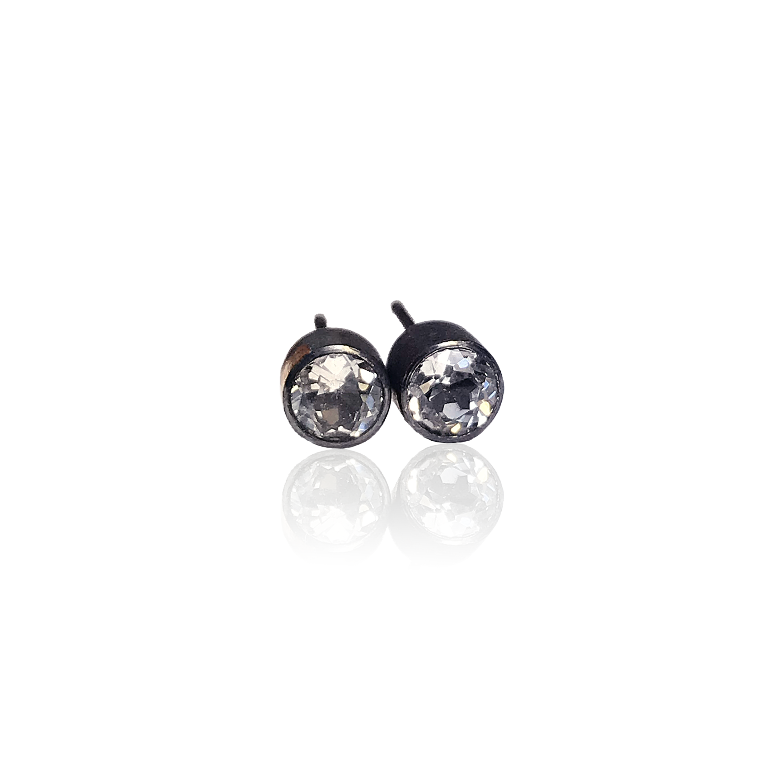 EDEL STUDS WHITE TOPAZ