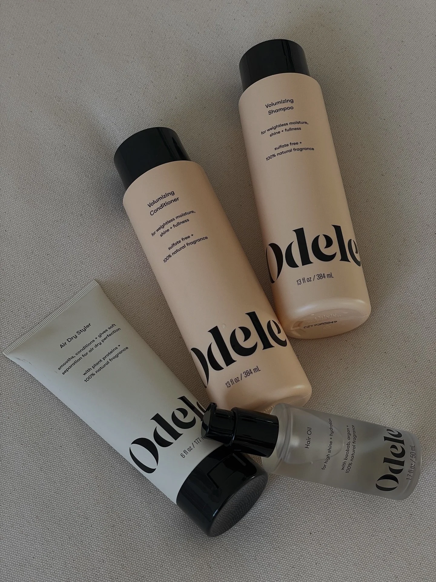 these beauties from @odelebeauty arrived just in time when i ran out of my old shampoo and conditioner and not having to stress about getting budget-friendly, clean, high-performing hair care products was the cherry on top. i&rsquo;ve already been us