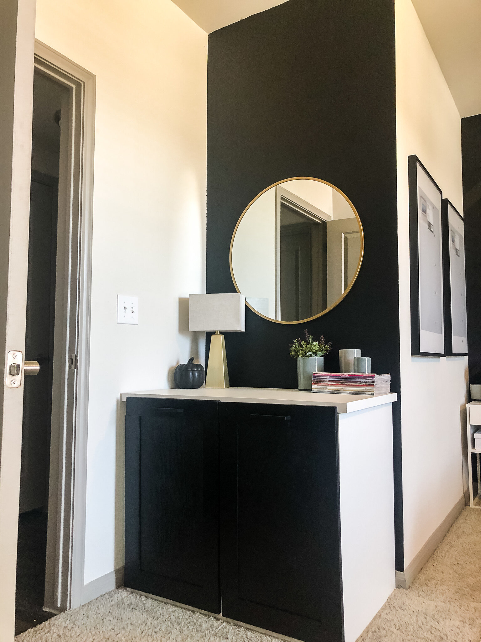 ORC Entry Wall Black Laundry Cabinet