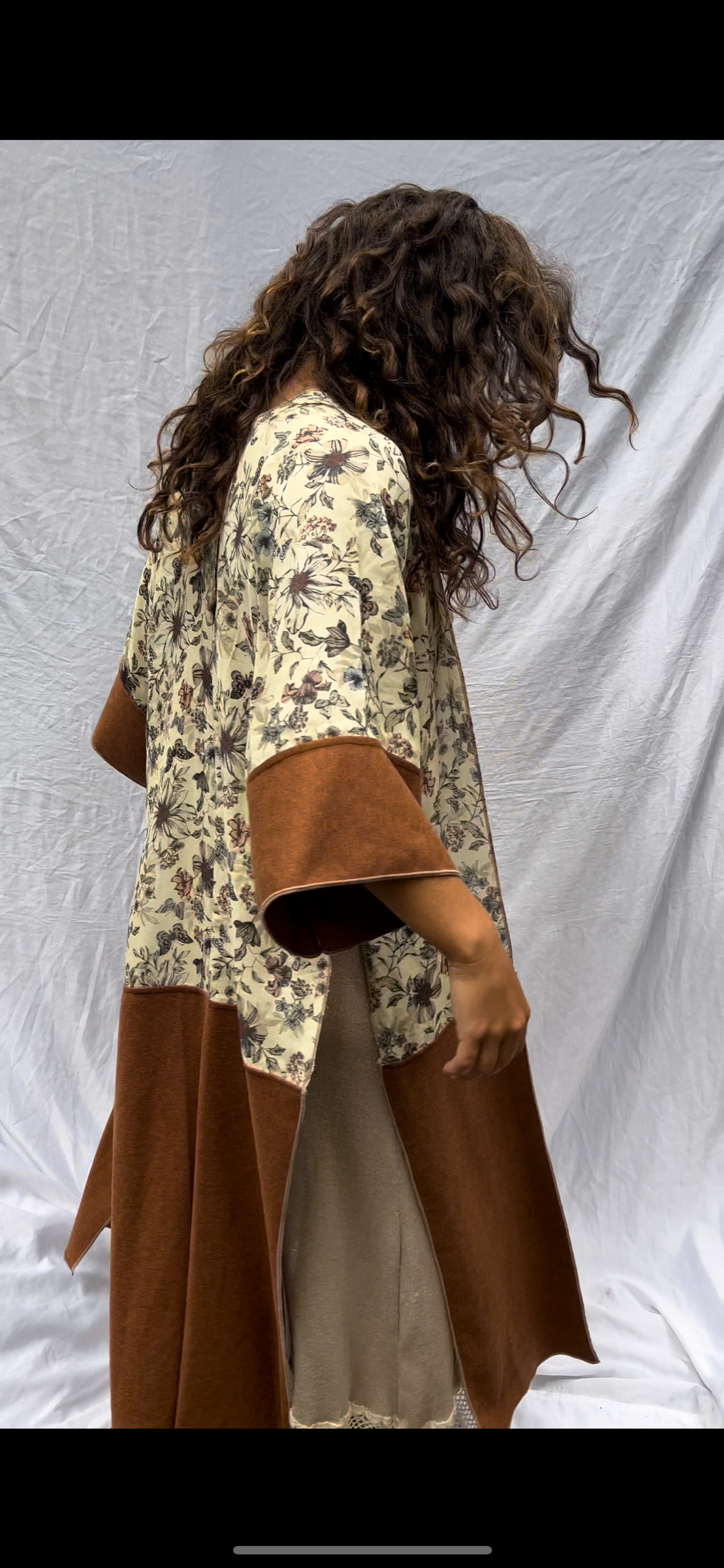 748BD7A4-FE2F-41FE-A8B3-F3421292BC71